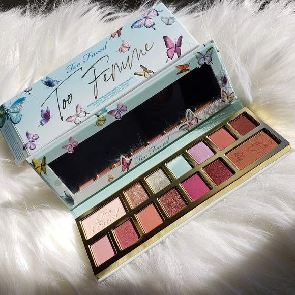 Too Faced Too Femme Eye Shadow Palette  Limited Edition - Picture 5 of 7
